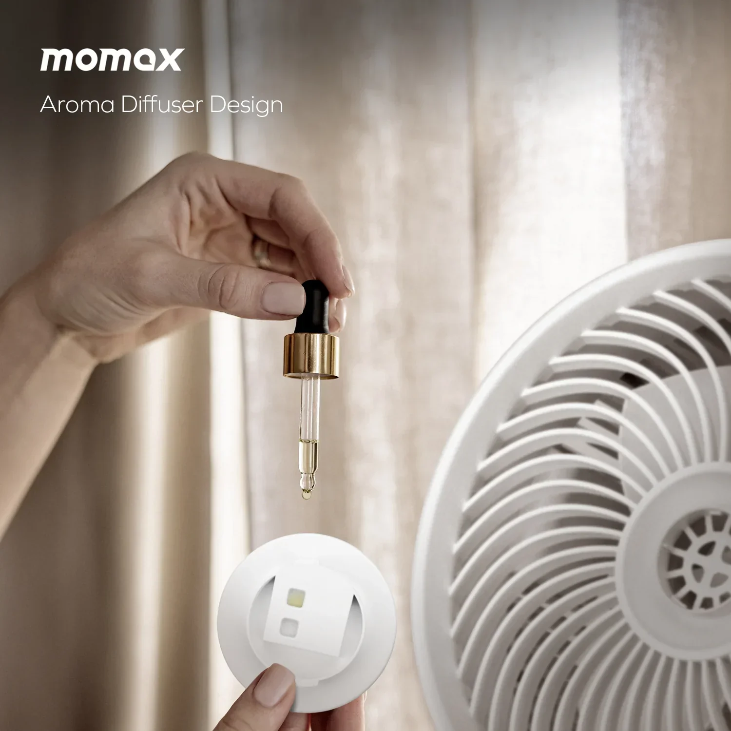 MOMAX Airoma 3D air circulation fan · A closer look