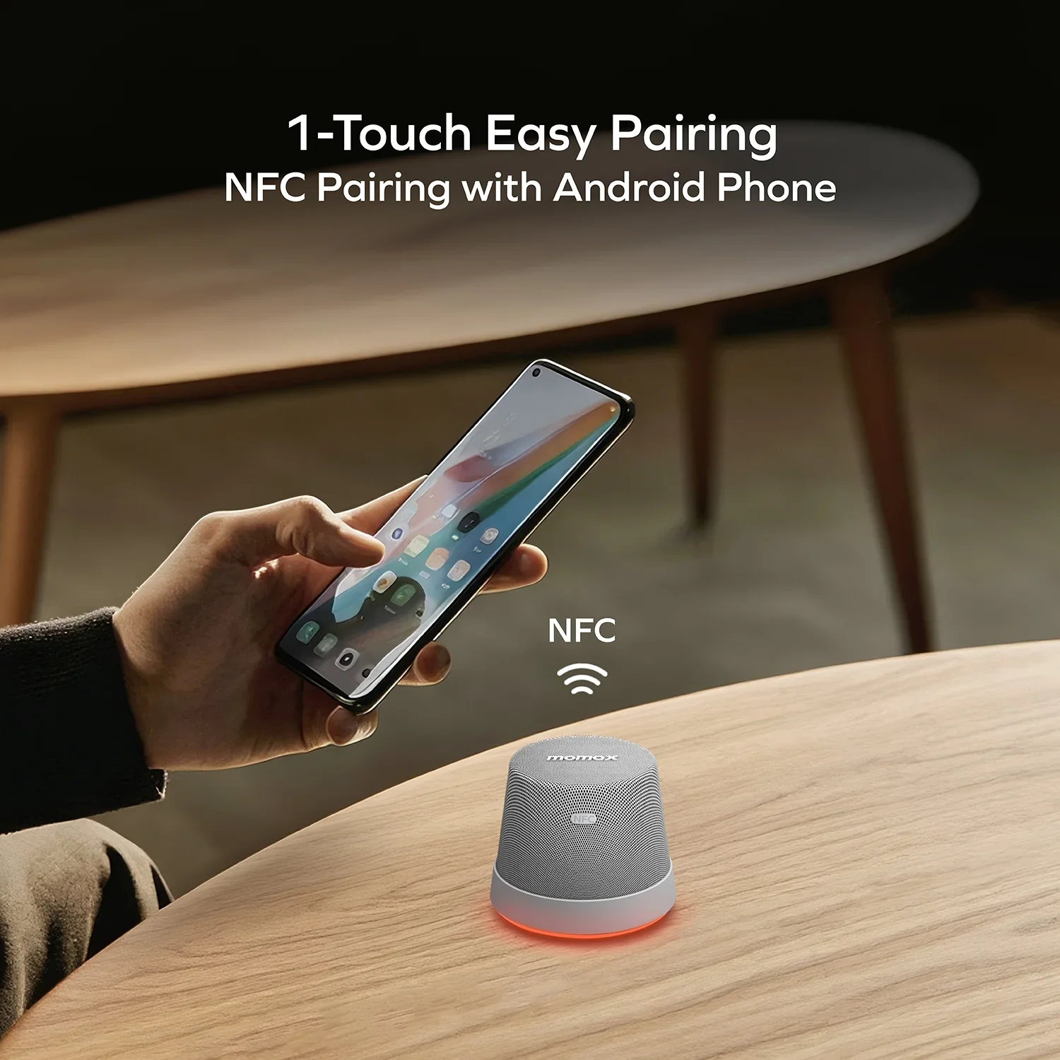 MOMAX 1-Vibe Mood Magnetic Wireless Speaker · A closer look