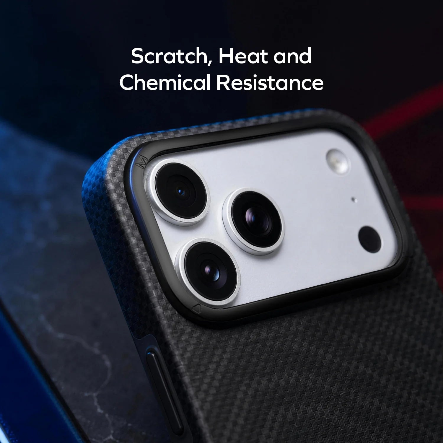 MOMAX Sōma Carbon – City Wave Aramid Magnetic Case iPhone 18 Series · A closer look